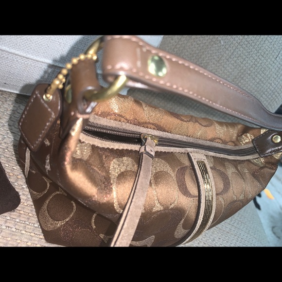 Coach Bag - Picture 3 of 6